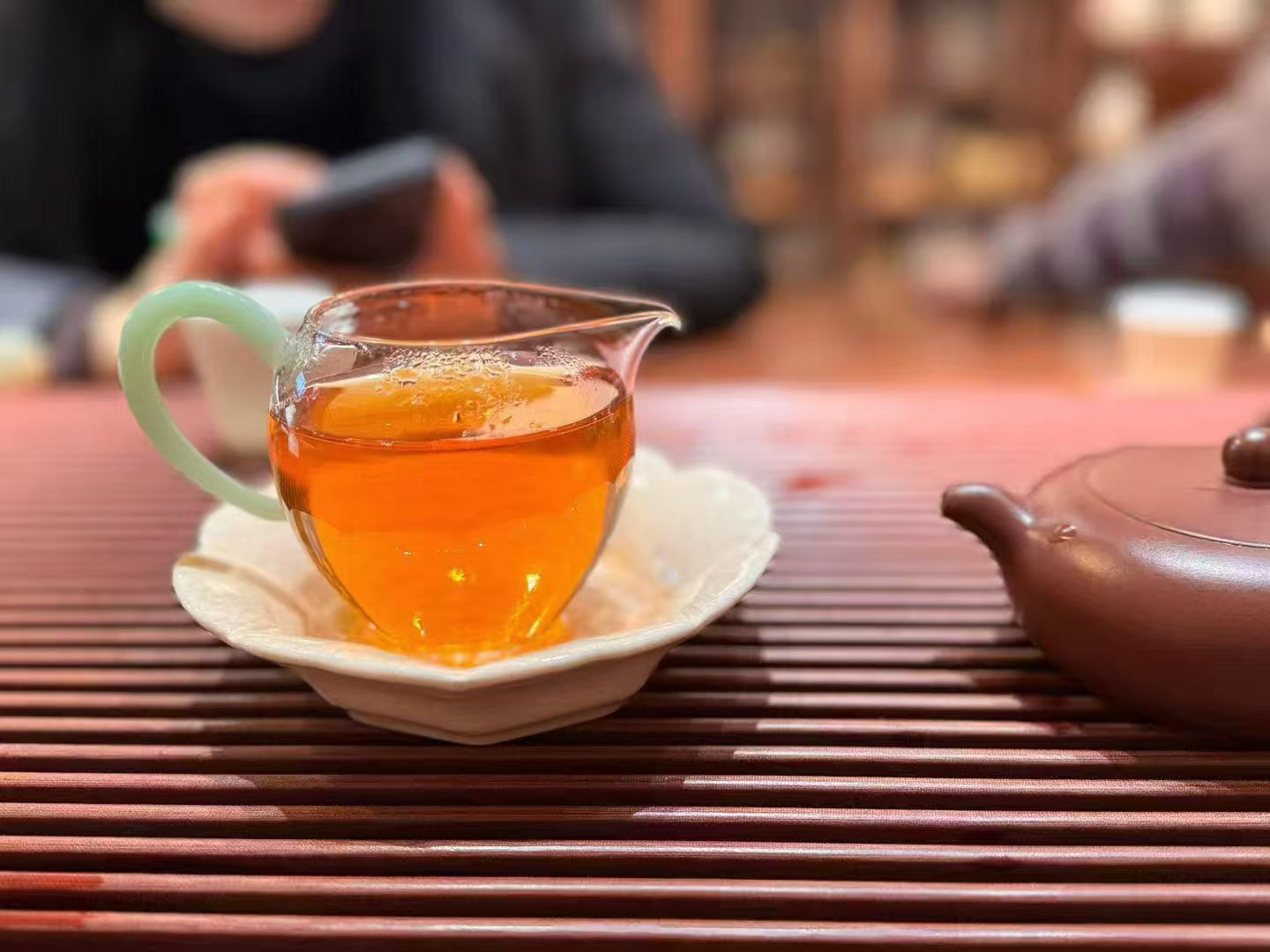 老班章古树老生茶 茶汤